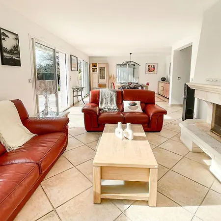 Holiday home On The Makila Golf Course Near Biarritz